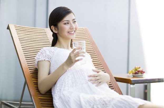 Những mẹo hay giúp mẹ giảm đau ngực khi mang thai