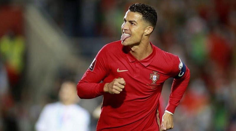 Ronaldo lập kỷ lục Hat Trick