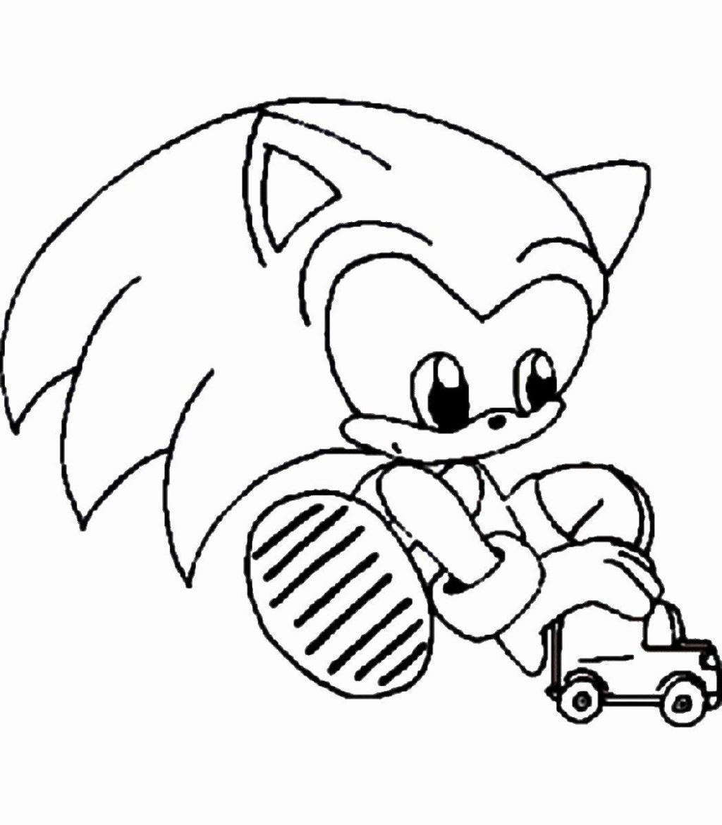 Tô màu Sonic chơi xe