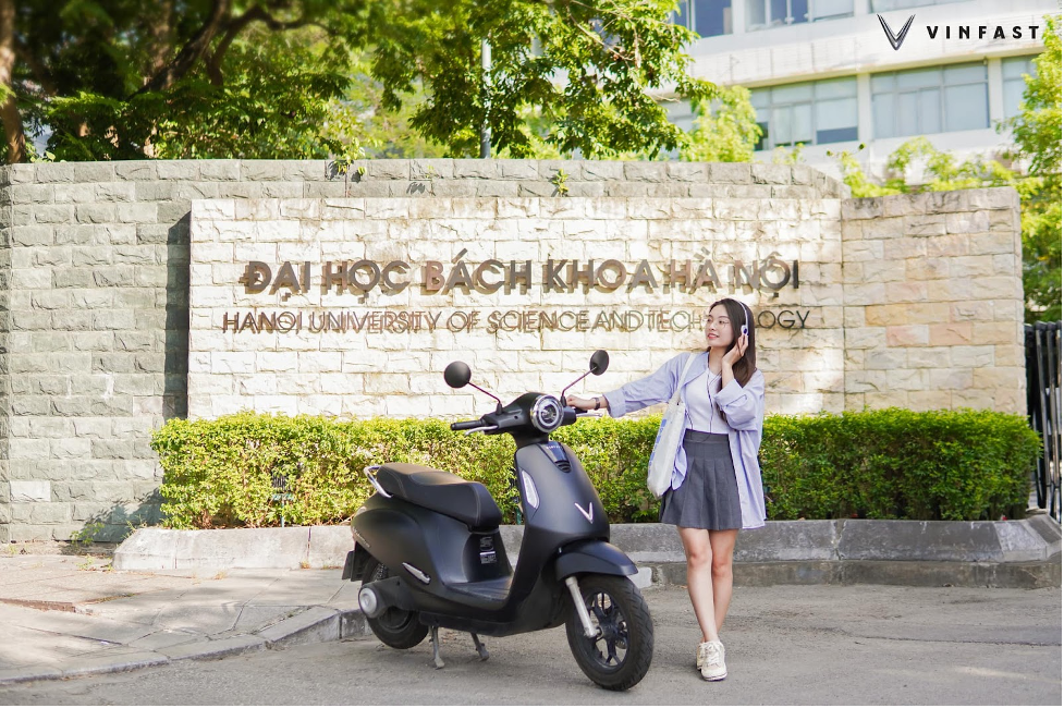 Mẫu xe máy điện cho nữ học sinh