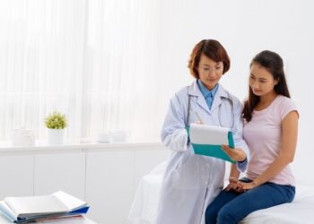 Chuyển tiền khám chữa bệnh thuận tiện với dịch vụ chuyển tiền quốc tế. 